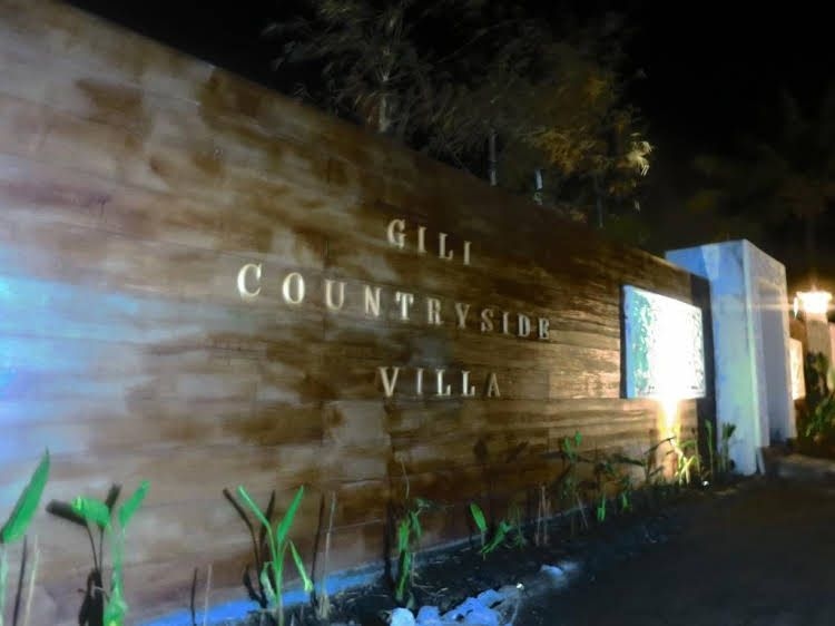Gili Countryside Villa2