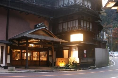 เรียวคั โมโตยุ คันซูอิโระ (Ryokan Motoyu Kansuiro)0