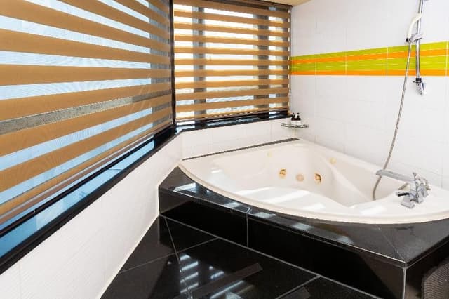 SUITE STANDARD