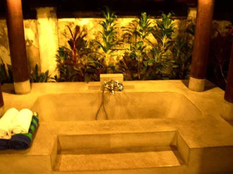 Villa Nisaka Niwasa Villa Nisaka Niwasa