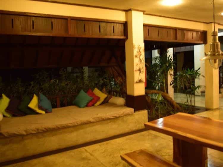 Villa Nisaka Niwasa Villa Nisaka Niwasa