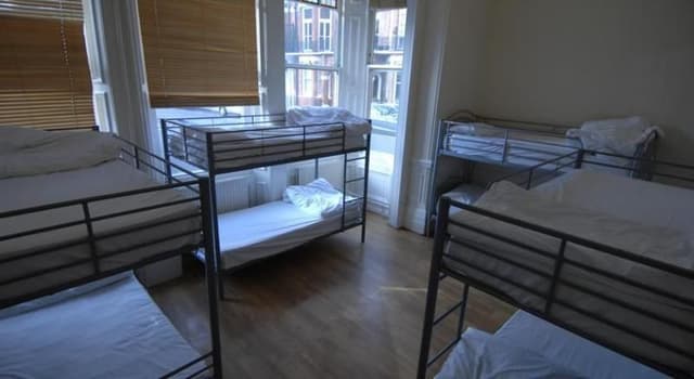 Bed in dormitory STANDARD