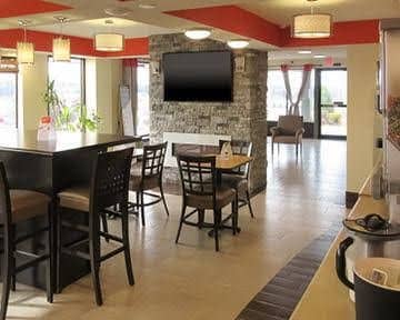 ECONO LODGE WHITE PINE ECONO LODGE WHITE PINE