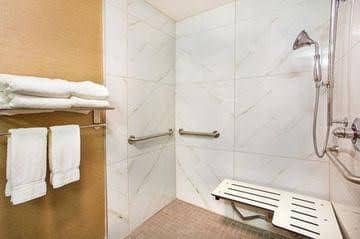 HOLIDAY INN EXPRESS BEREA HOLIDAY INN EXPRESS BEREA