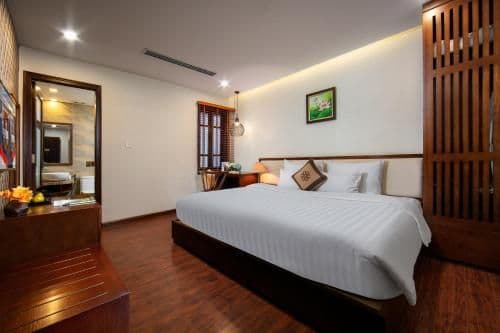 Deluxe Double or Twin Room