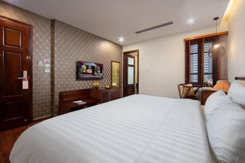 Deluxe Double or Twin Room