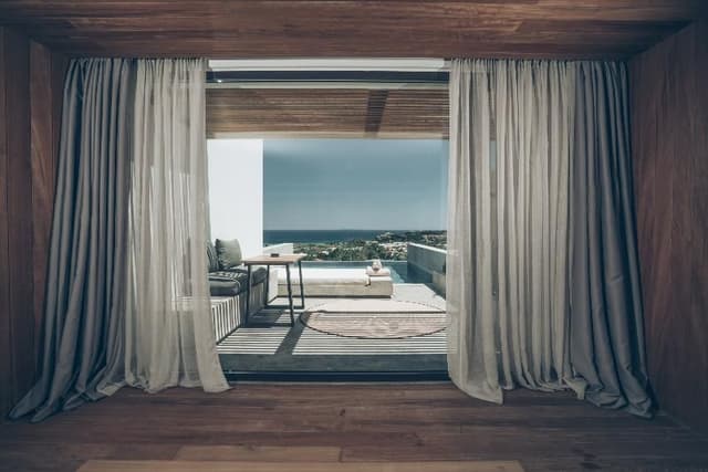 SUITE WITH PRIVATE POOL
