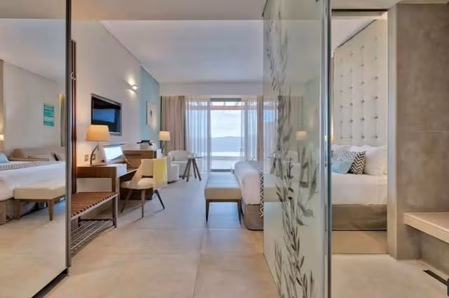 JUNIOR SUITE PREMIUM SEA VIEW
