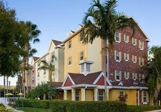 Towne Place Suites Miami Airport West / Doral2
