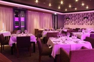 The Square Boutique Hotel & Spa0