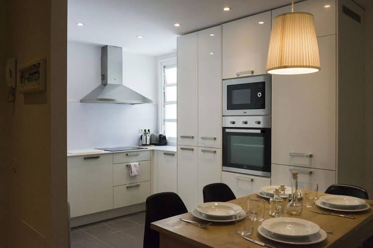 Four Petals Boutique Apartments3