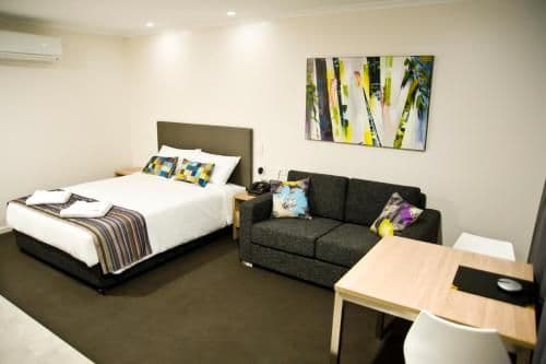 Standard Queen Room
