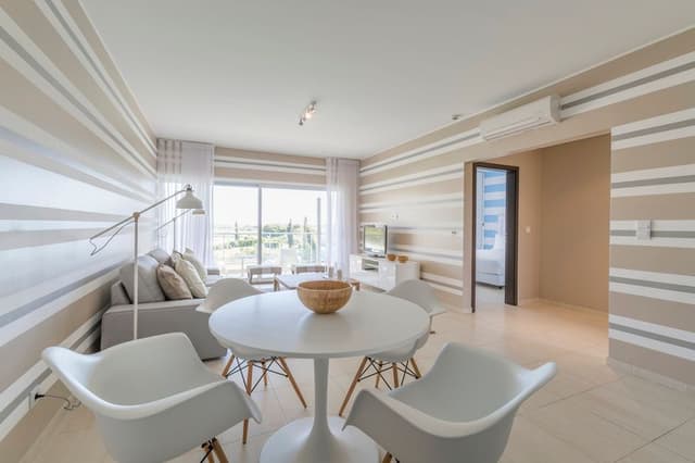VILLA THREE BEDROOMS