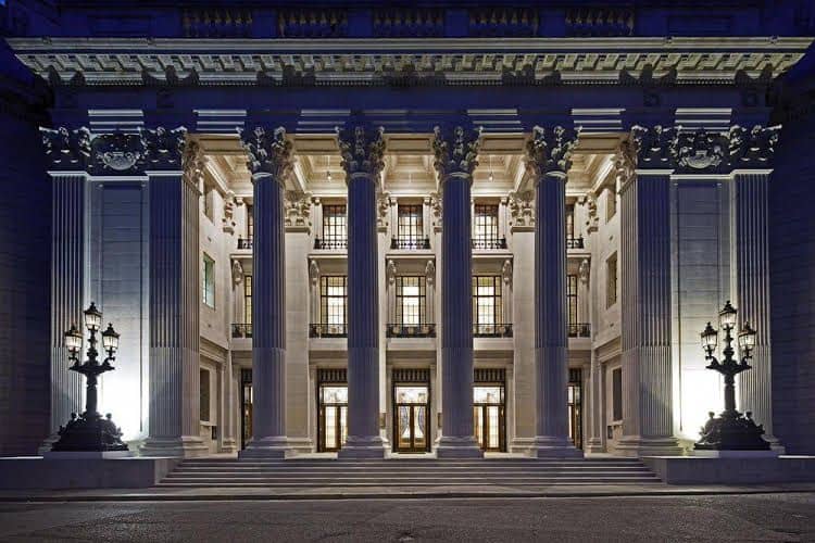 Four Seasons Hotel London at Ten Trinity Square Four Seasons Hotel London at Ten Trinity Square