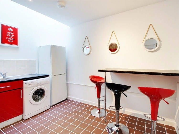 St Margarets Place Apartment0