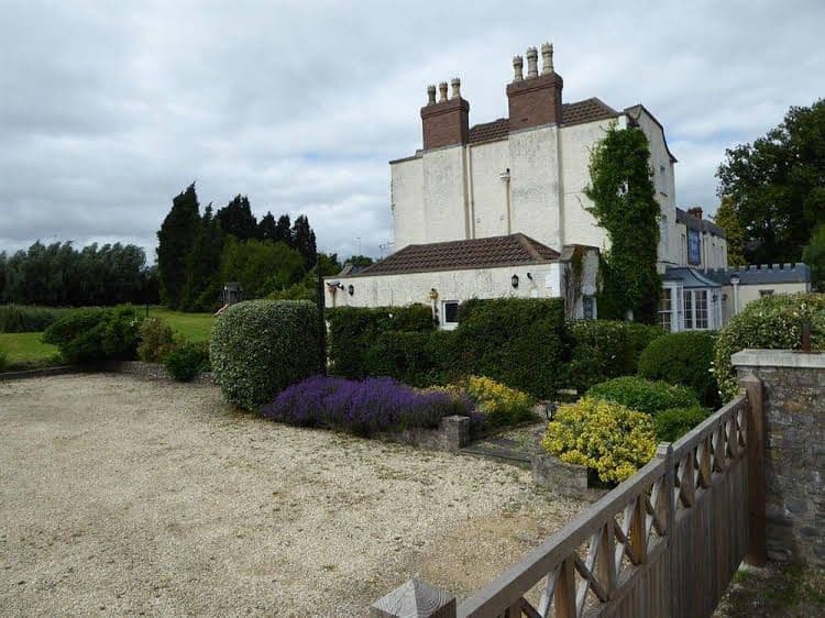 Cribbs Lodge Cribbs Lodge
