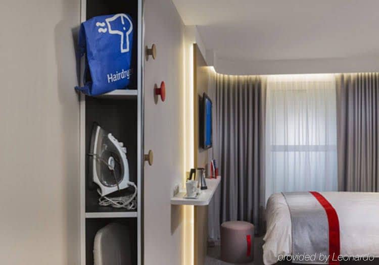 Holiday Inn Express Stockport By IHG Holiday Inn Express Stockport By IHG