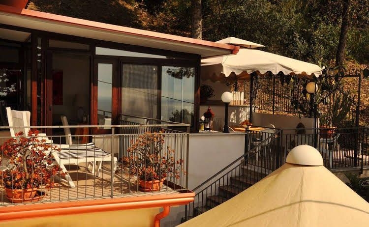 Villa Laura Apartment Sea View0