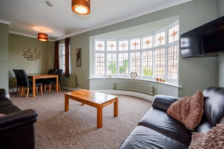 Holly Bank 3 Bedroom Apartment Holly Bank 3 Bedroom Apartment
