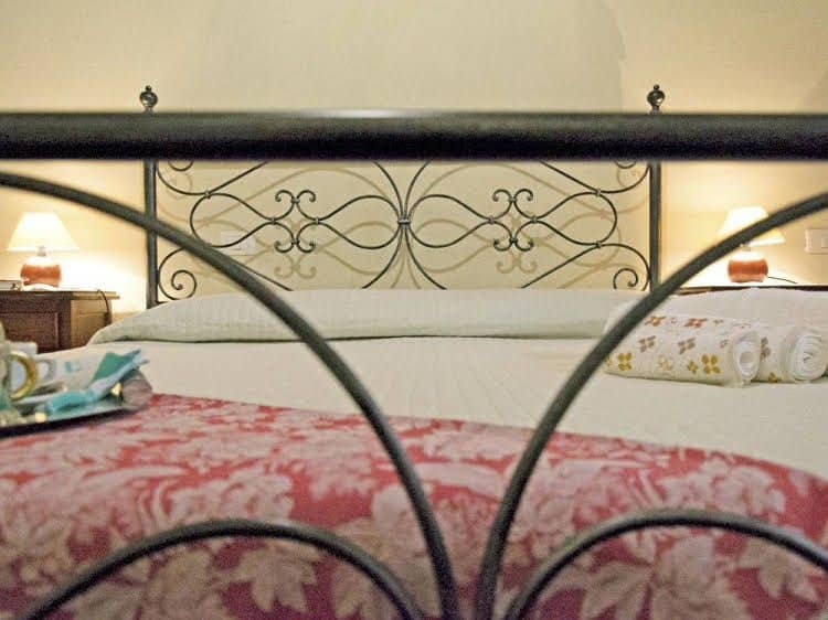 CASA CRISTINA CASA CRISTINA