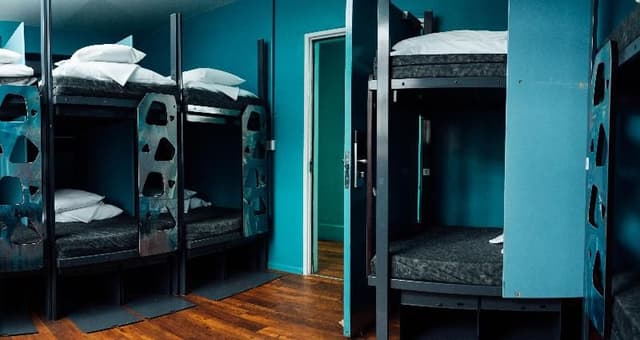 Bed in dormitory STANDARD