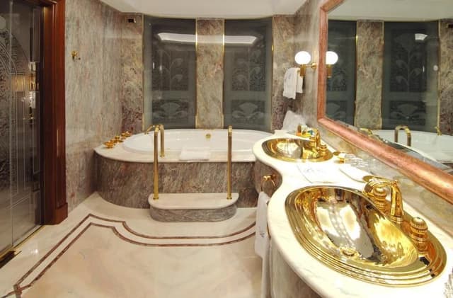 SUITE DELUXE