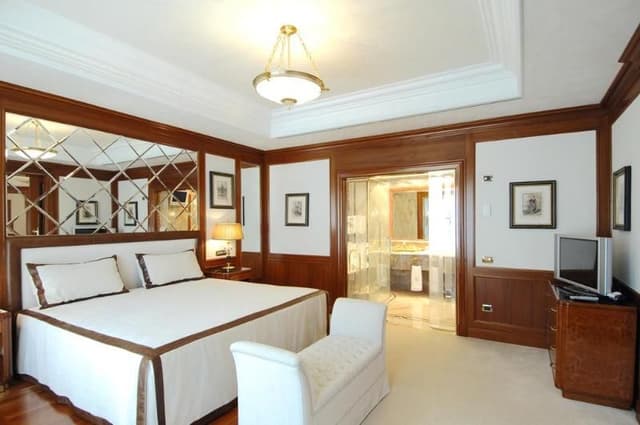 SUITE DELUXE