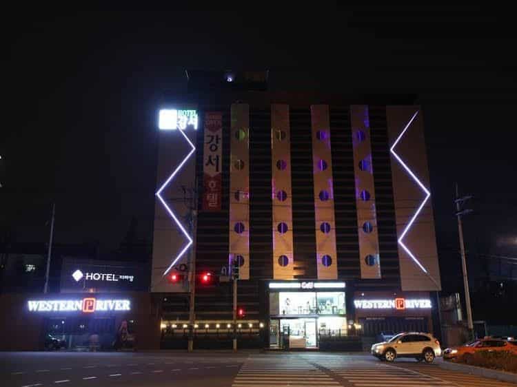 Western River Hotel Western River Hotel