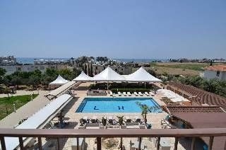 Lucky Hotel Apts4