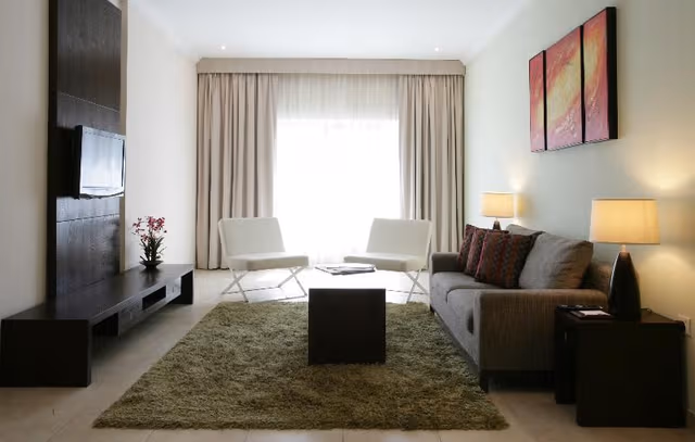 FAMILY ROOM TWO BEDROOMS