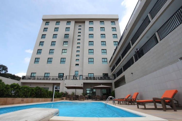 Star Land Hotel Douala0