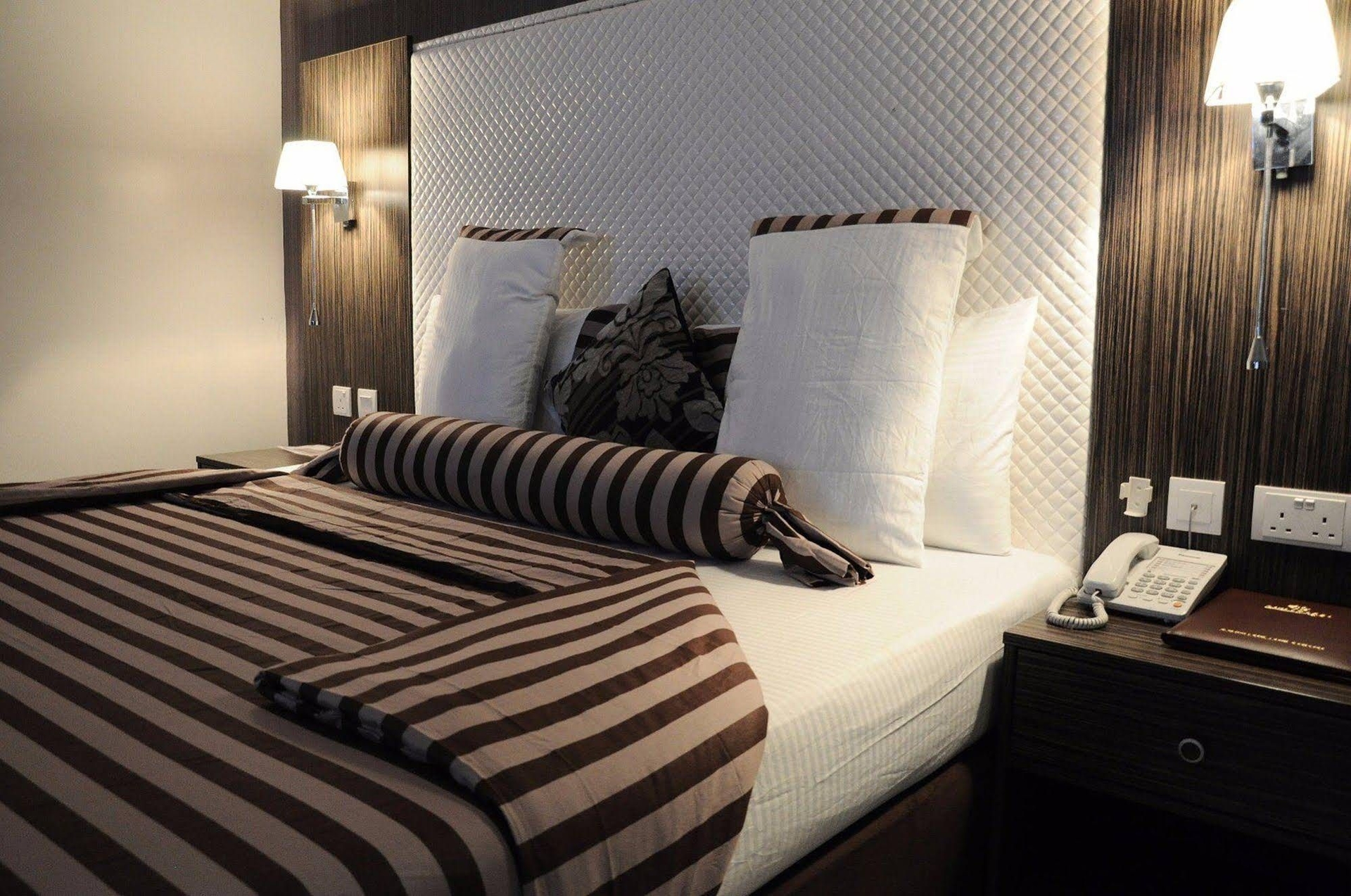Limeridge Hotel1