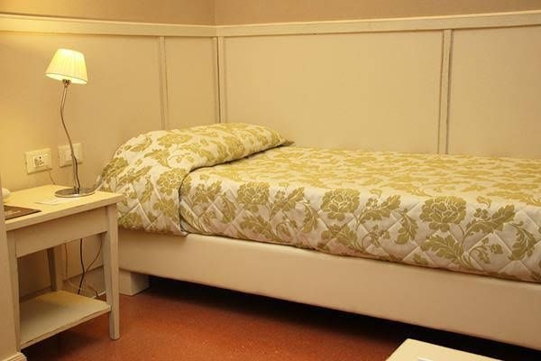 Dnb House Hotel0