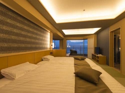 Twin Room with Sea View