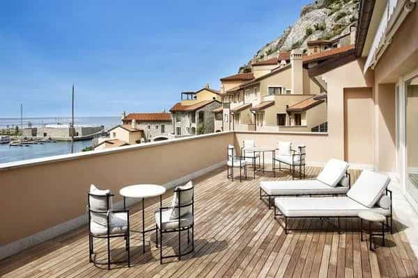 Falisia The Luxury Collection