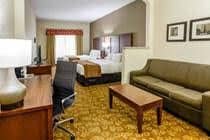 Comfort Suites I35 At Hwy 152 Comfort Suites I35 At Hwy 152