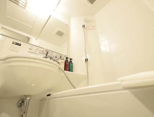 Single Room with Breakfast - Non-Smoking
