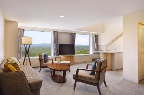 Premium Suite (5 BEDS), 2 Bedroom Bi-level Suite, High floor