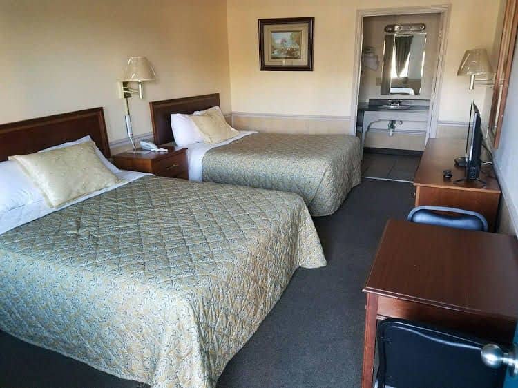 Travelers Choice Motel Travelers Choice Motel