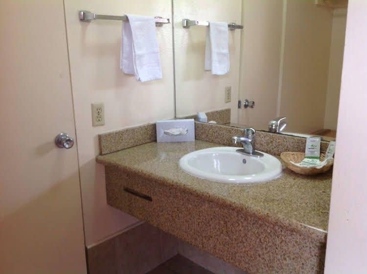 Economy Inn Fresno Economy Inn Fresno