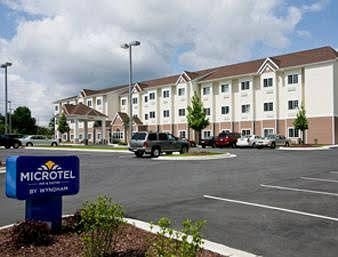 Microtel Inn and Suites by Wyndham Greenville/University Med0