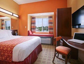 Microtel Inn and Suites by Wyndham Greenville/University Med1