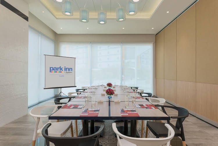 Park Inn By Radisson Clark0