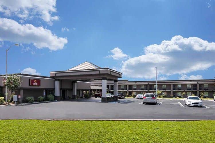 Clarion Inn and Suites Clarion Inn and Suites