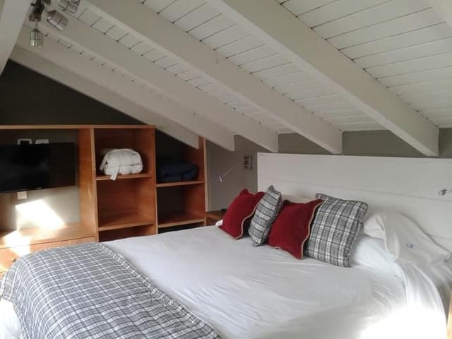 SUITE CAPACITY 2
