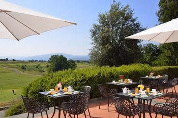 UNA Poggio Dei Medici Golf Club0