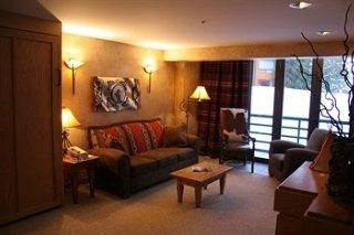 Shoshone Condominiums3