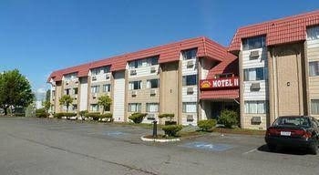 Sunshine Motel II0