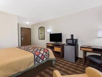 Super 8 Eau Claire I94 Super 8 Eau Claire I94