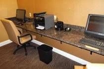 HOLIDAY INN EXPRESS and SUITES SELMA I950